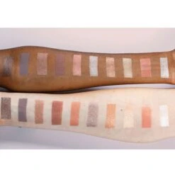 Palette Rose Quartz Crystal Gemstone - 17 G -RMS Beauty Boutique palette yeux rose quartz crystal gemstone athr beauty 1